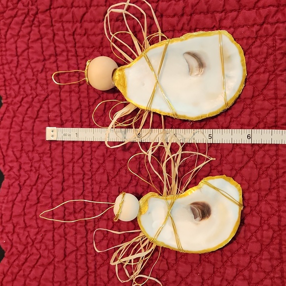 (3) Hand Crafted Angel ornaments, oyster shell - Picture 7 of 9